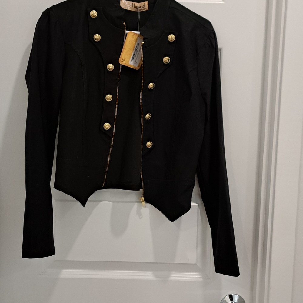 Elegant Black Military Style Jacket with Gold Buttons